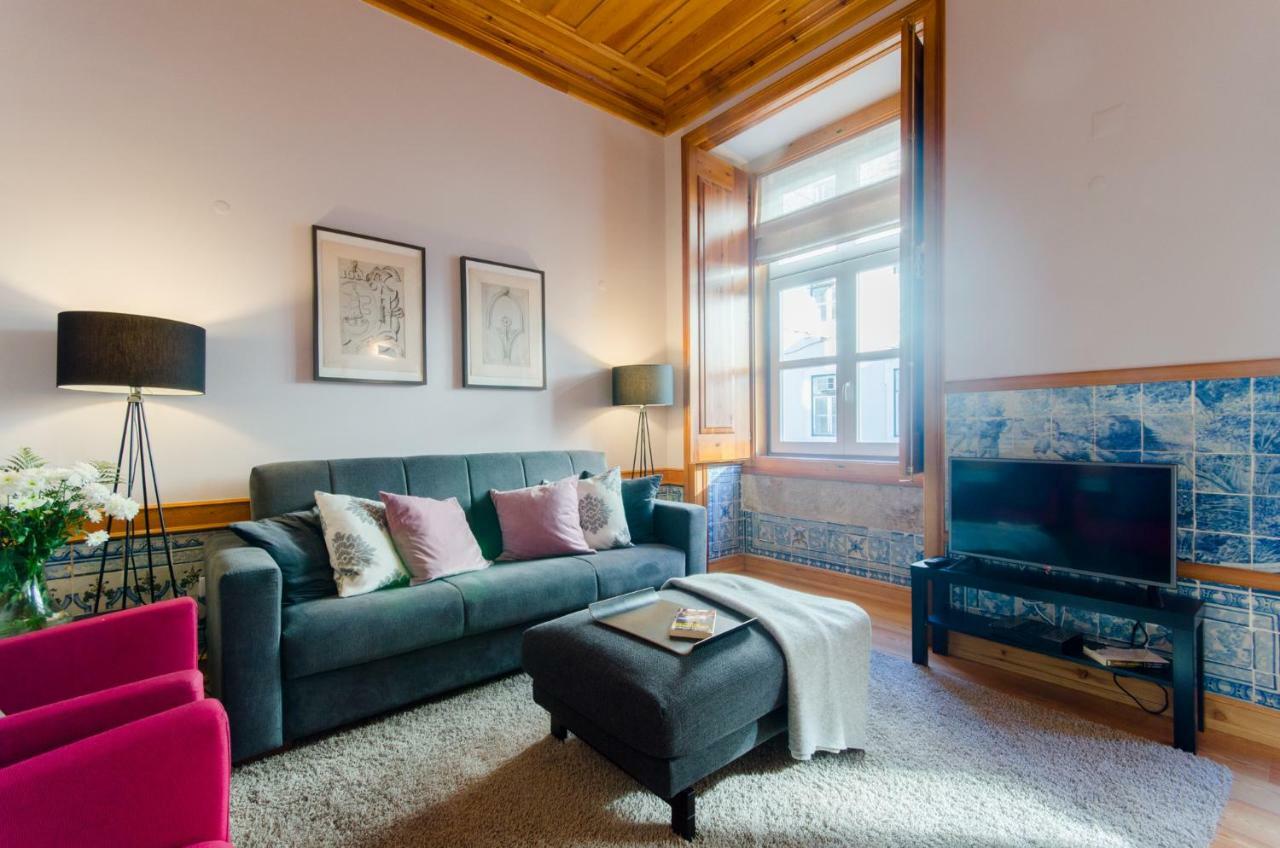 Baixa Downtown Fabulous And Sophisticate Apartment With Elevator 18Th Century Building Lisboa Kültér fotó